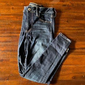 American Eagle High Rise Jean